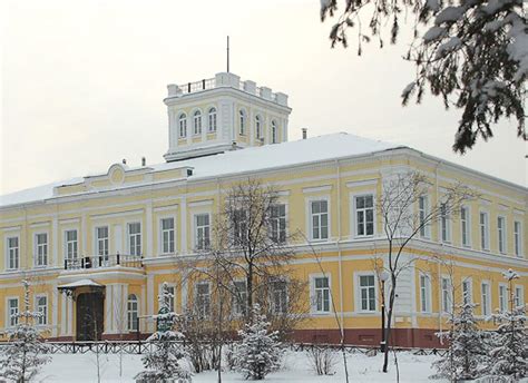  Omsk Devlet Oyuncak Müzesi: Çocukluk Hayallerini Yeniden Canlandıran Bir Yolculuk!