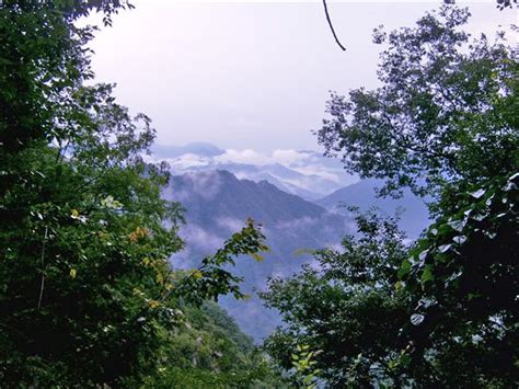 Baiyuanshan National Forest Park Tarih Yolculuğuna Çıkın!